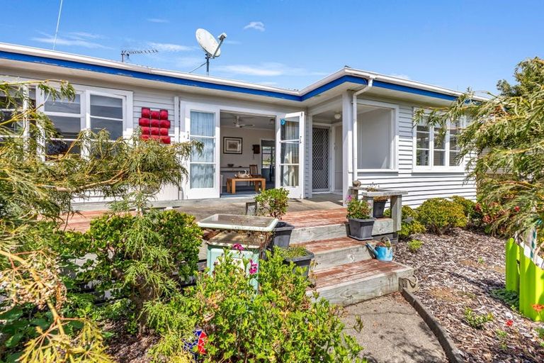 Photo of property in 6 Totara Street, Edgecumbe, 3120