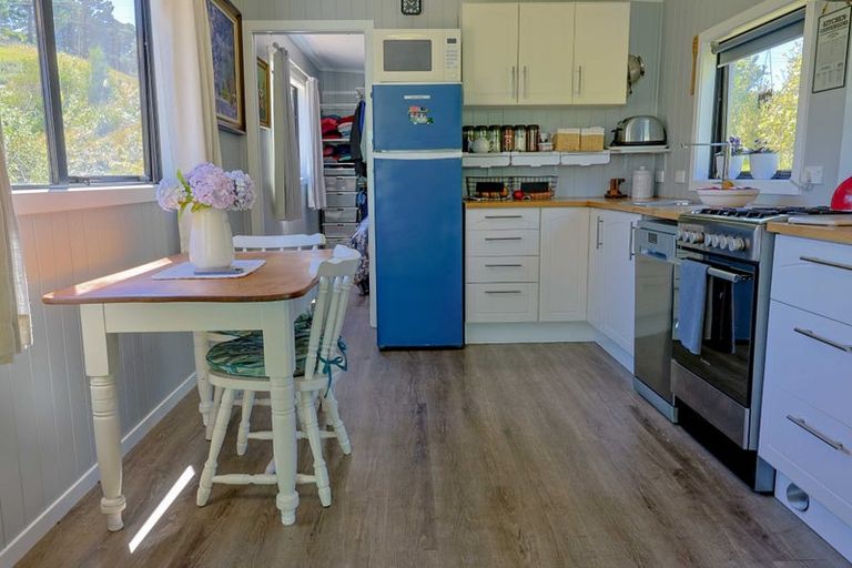 Photo of property in 245 Horokiwi Road, Horokiwi, Wellington, 5016