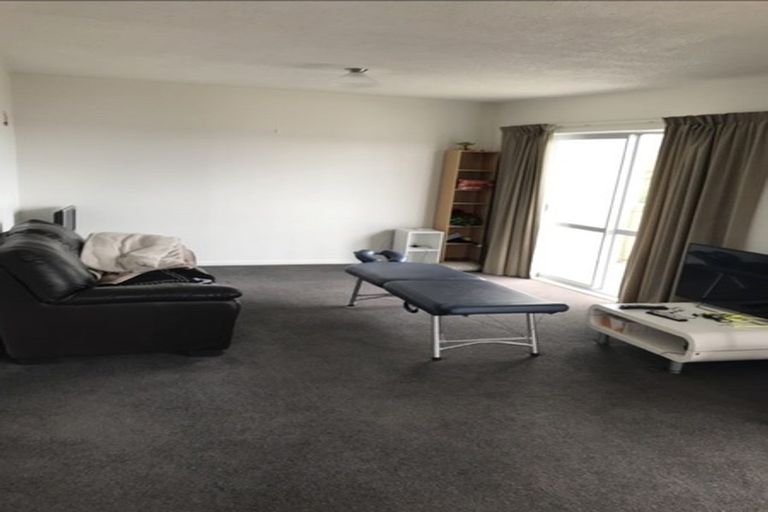 Photo of property in 4/7 Rangitane Street, Maupuia, Wellington, 6022