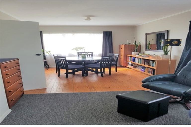 Photo of property in 27ab Loongana Street, Waitangirua, Porirua, 5024