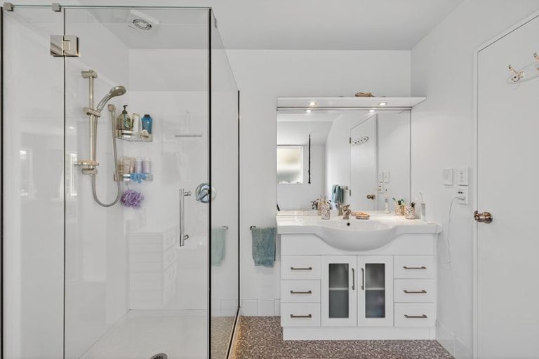 Photo of property in 4 Windward Lane, Bromley, Christchurch, 8062