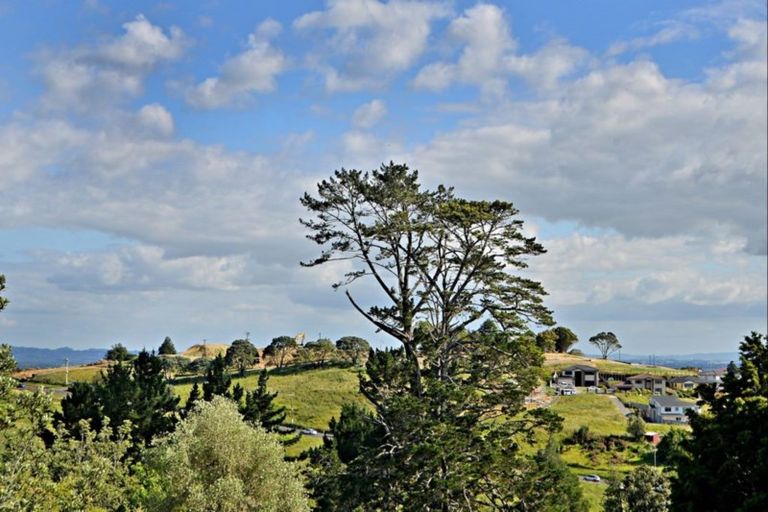 Photo of property in 381 Redoubt Road, Totara Park, Auckland, 2019