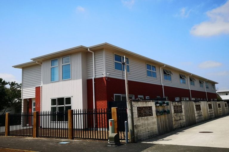 Photo of property in 59 Carrington Avenue, Silverdale, Hamilton, 3216