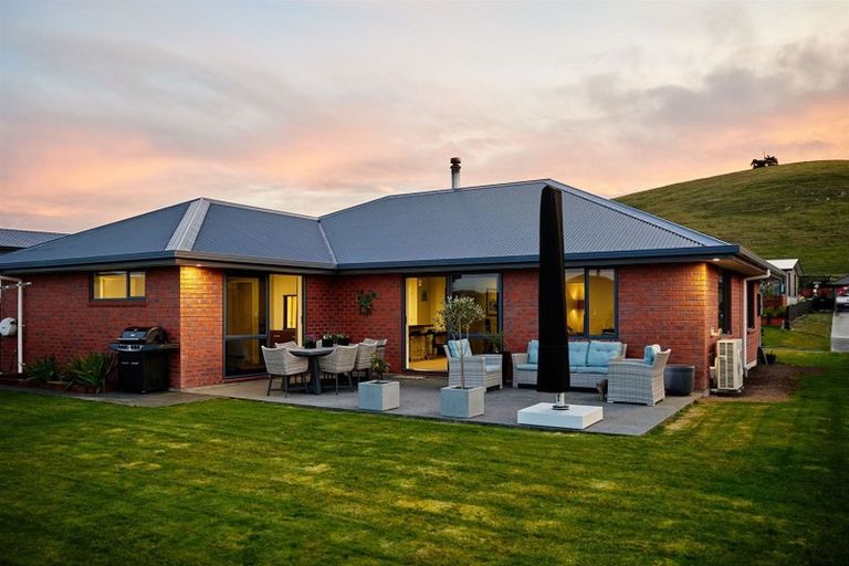 Photo of property in 76 Shearwater Drive, Kaikoura, 7300