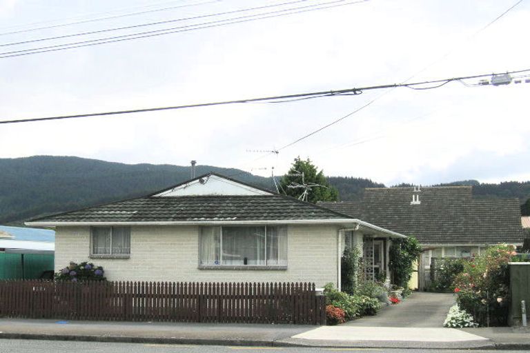 Photo of property in 90b Ararino Street, Trentham, Upper Hutt, 5018
