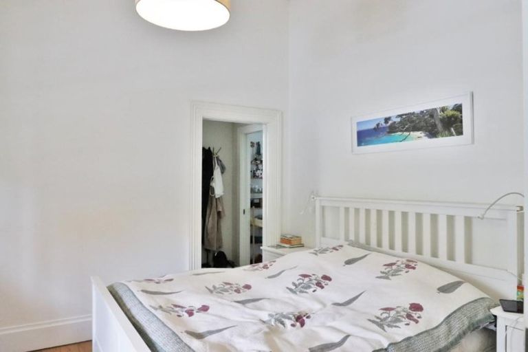 Photo of property in 38 Church Street, Devonport, Auckland, 0624