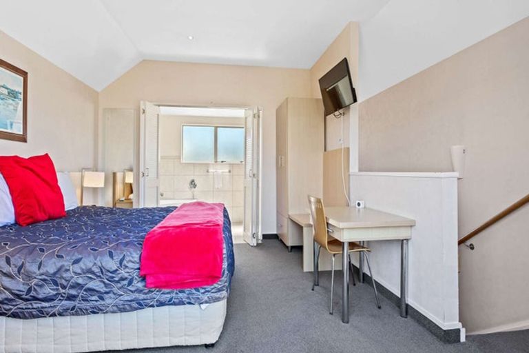 Photo of property in 9 Tui Street, Taupo, 3330