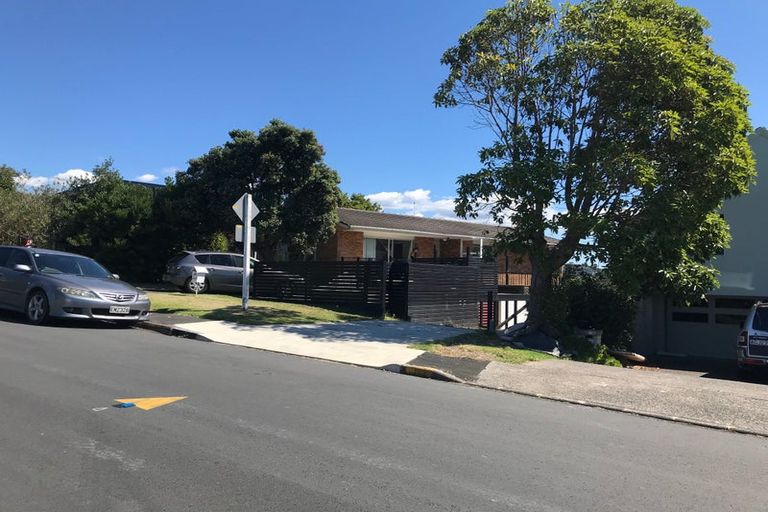 Photo of property in 53 Marellen Drive, Red Beach, 0932