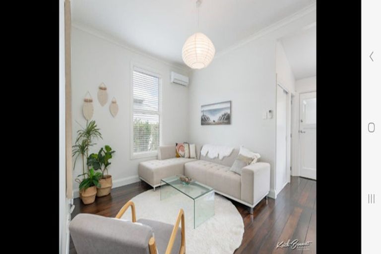 Photo of property in 50 York Street, Moera, Lower Hutt, 5010