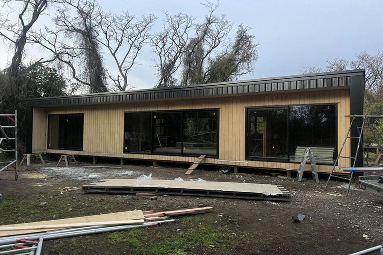 Photo of property in 24 Parawera Drive, Acacia Bay, Taupo, 3330