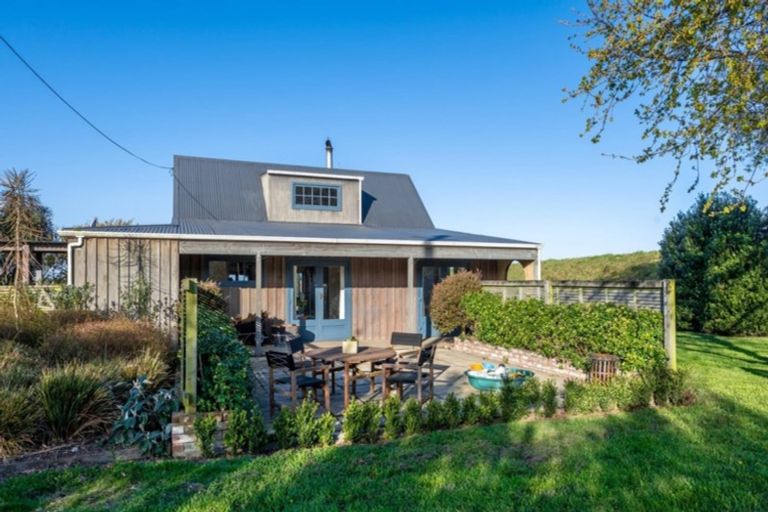 Photo of property in 166 Morgans Road, Grovetown, Blenheim, 7273