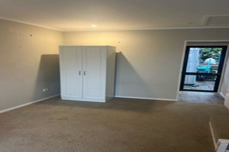 Photo of property in 2 Sunvale Place, Gate Pa, Tauranga, 3112