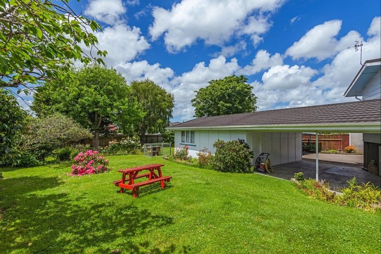 Photo of property in 33 Lincoln Terrace, Hokowhitu, Palmerston North, 4410