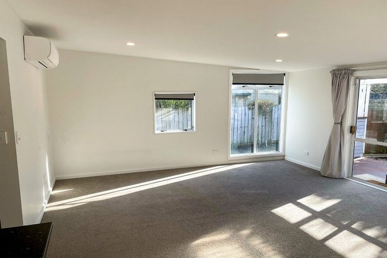 Photo of property in 257 Estuary Road, South New Brighton, Christchurch, 8062
