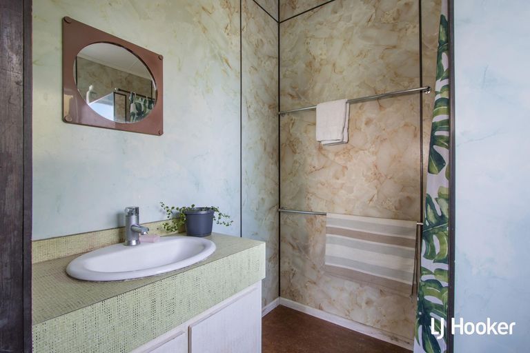 Photo of property in 25 Hanlen Avenue, Waihi Beach, 3611