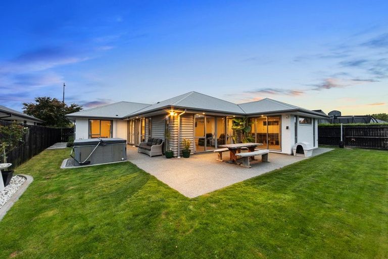 Photo of property in 43 Te Korari Street, Marshland, Christchurch, 8083