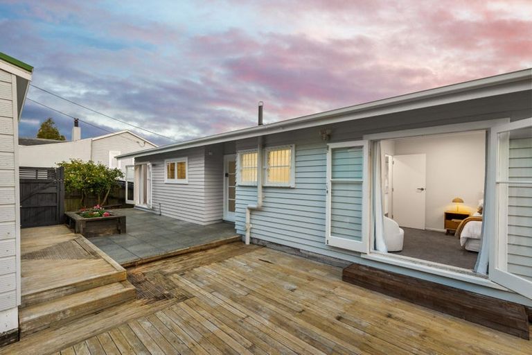 Photo of property in 101 Royal Road, Massey, Auckland, 0614