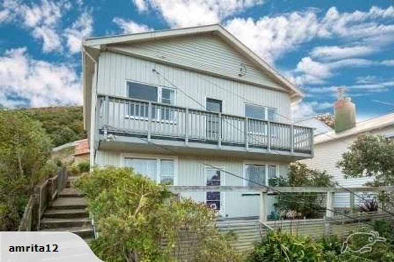 Photo of property in 126 Eden Street, Island Bay, Wellington, 6023