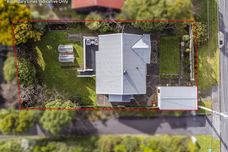 Photo of property in 25 Golf Road, Paraparaumu Beach, Paraparaumu, 5032