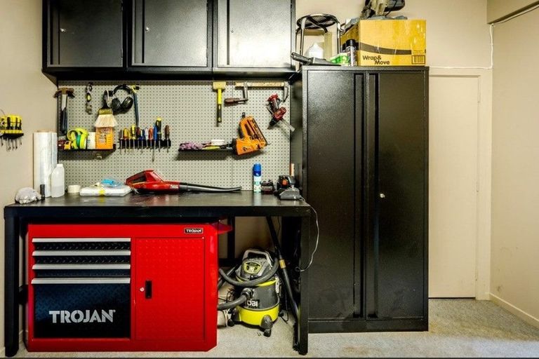 Photo of property in 2/46 James Evans Drive, Northcote, Auckland, 0627