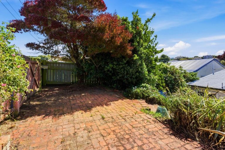 Photo of property in 44 Meadow Street, Mornington, Dunedin, 9011