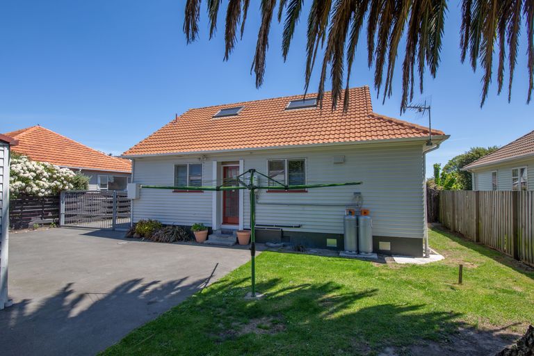 Photo of property in 65 Centennial Avenue, Riccarton, Christchurch, 8041
