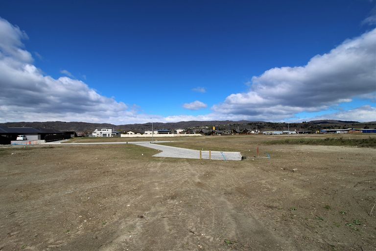 Photo of property in 45 Larch Crescent, Alexandra, 9320