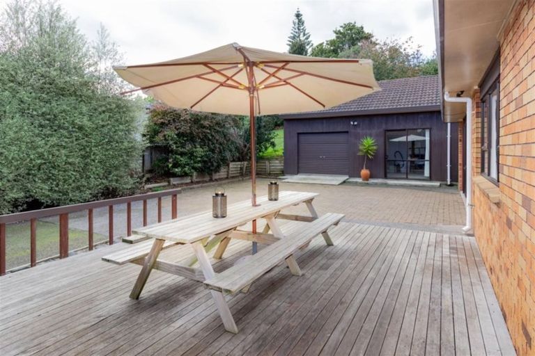 Photo of property in 2 Kemp Road, Kerikeri, 0230