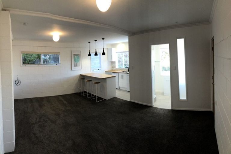 Photo of property in 24d Kenmore Street, Westown, New Plymouth, 4310