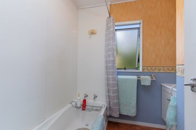 Photo of property in 15 East Street, Greytown, 5712