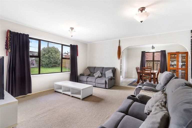 Photo of property in 58 Thompson Terrace, Manurewa, Auckland, 2102