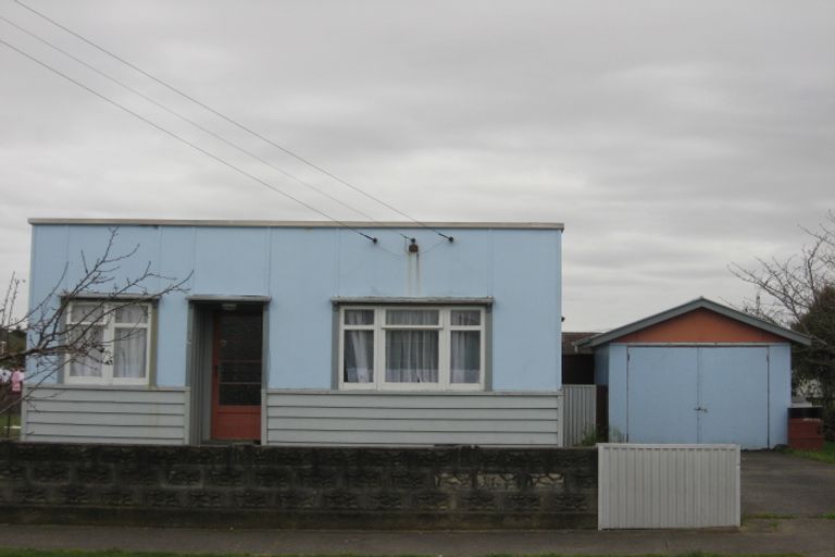 Photo of property in 9 Wilton Street, Levin, 5510