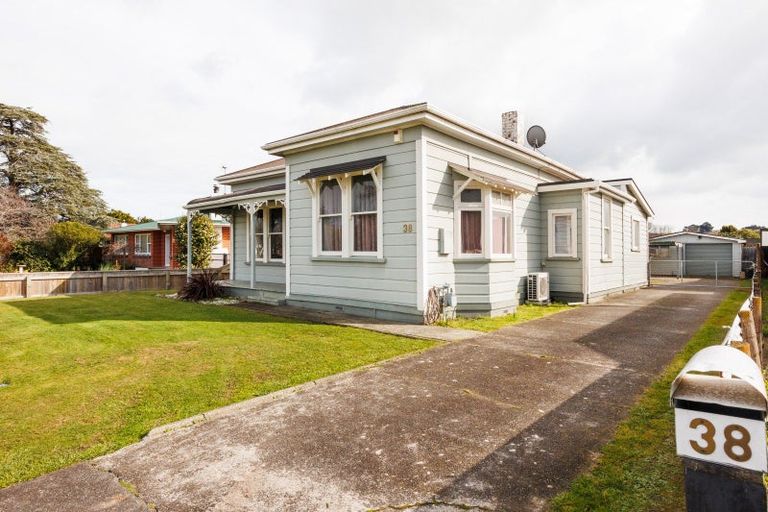 Photo of property in 38 Queen Street, Feilding, 4702