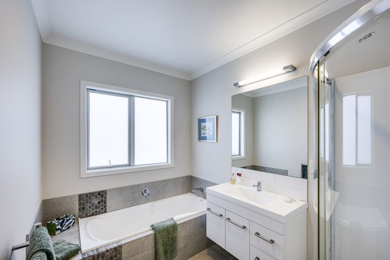 Photo of property in 31 Pacific Avenue, Poraiti, Napier, 4112