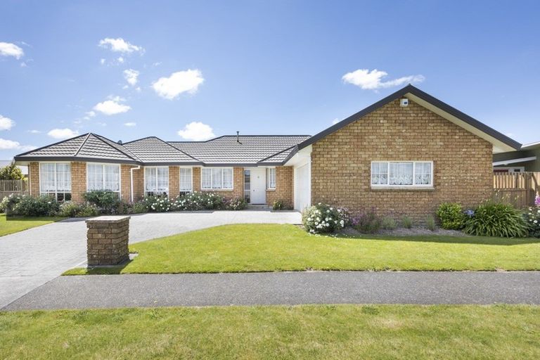 Photo of property in 71 Amberley Avenue, Highbury, Palmerston North, 4412