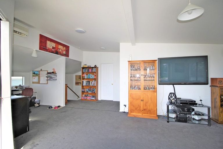 Photo of property in 4a Moray Place, Whiritoa, Whangamata, 3691