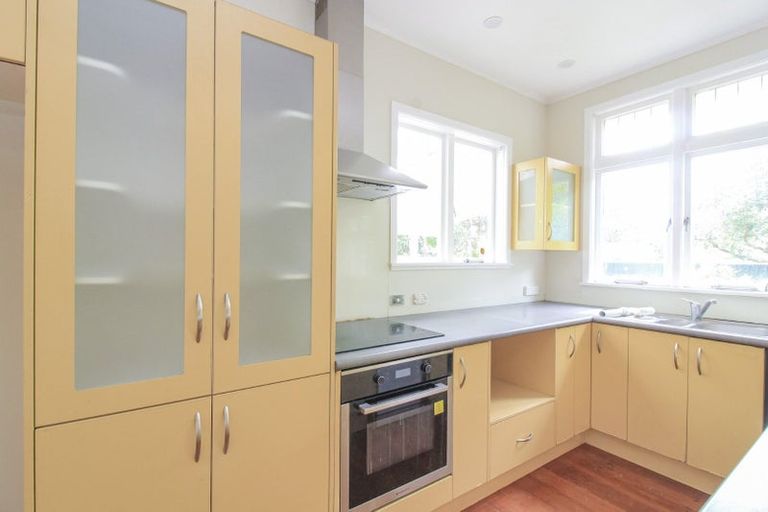 Photo of property in 34 Birdwood Road, Waterloo, Lower Hutt, 5011