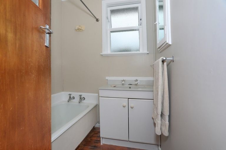 Photo of property in 38 King Street, Marton, 4710