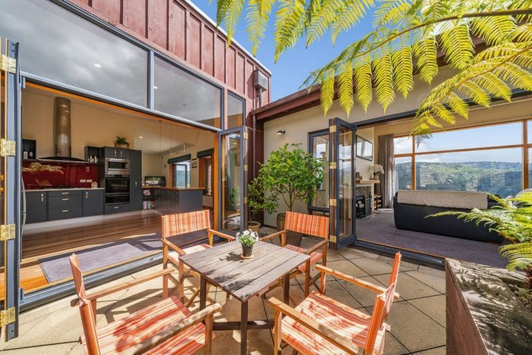 Photo of property in 58 Mt Marua Way, Timberlea, Upper Hutt, 5018