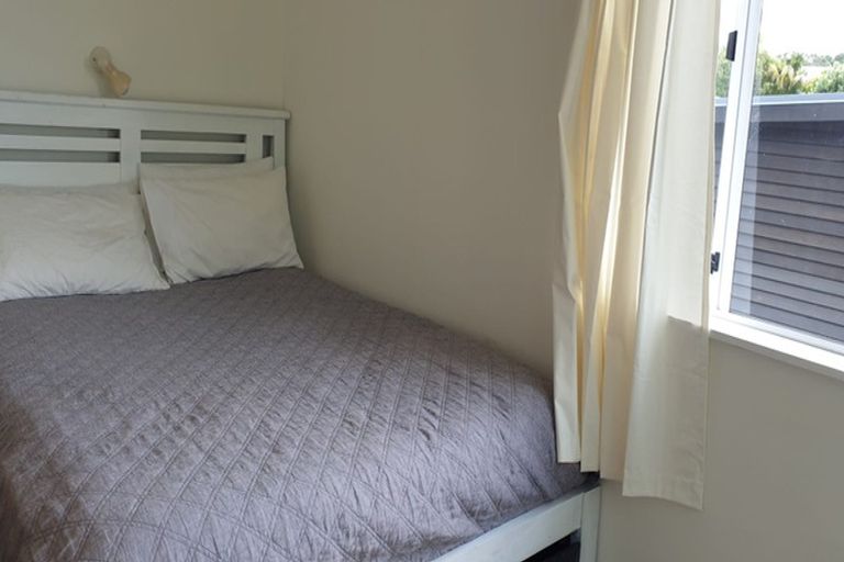 Photo of property in 55 Duncansby Road, Stanmore Bay, Whangaparaoa, 0932