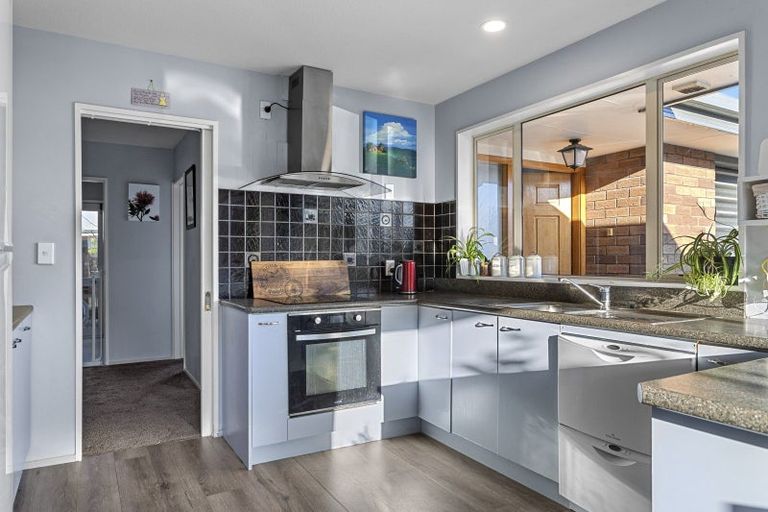 Photo of property in 5 Manahi Place, Woodend, 7610