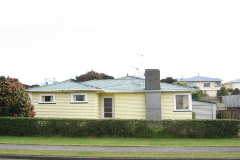 Photo of property in 9 Hua Street, Bell Block, New Plymouth, 4312