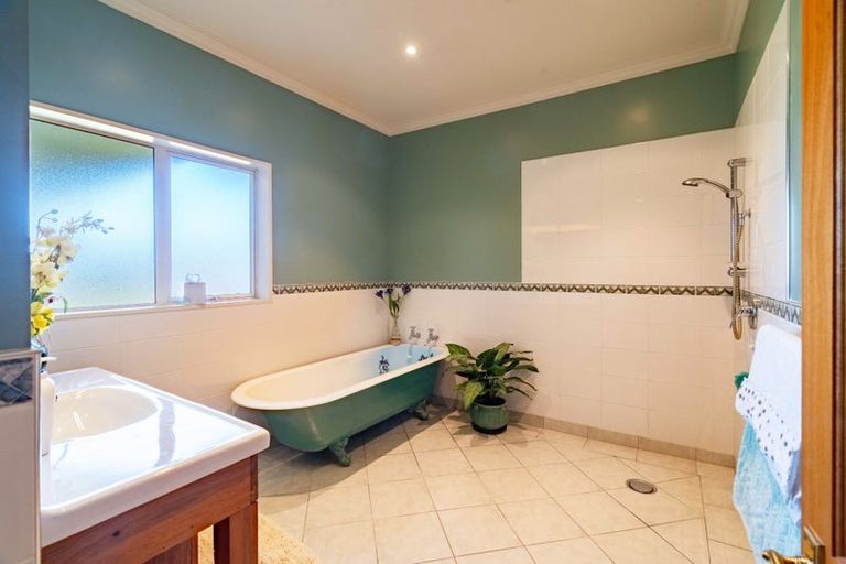 Photo of property in 183 Neeves Road, Kaiapoi, 7691