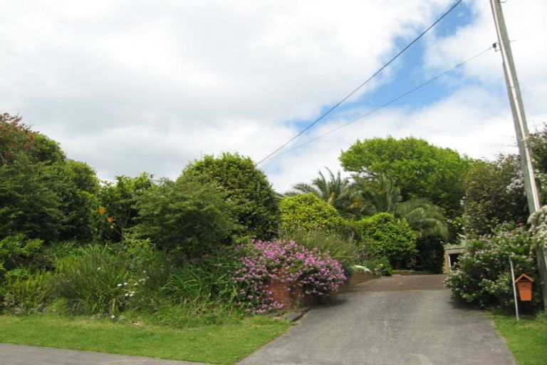 Photo of property in 5 Tiri Road, Manly, Whangaparaoa, 0930