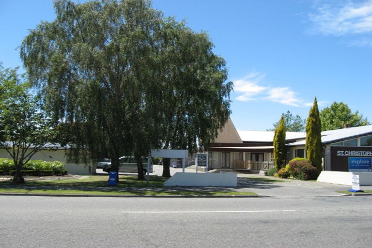 Photo of property in 1/246 Avonhead Road, Avonhead, Christchurch, 8042