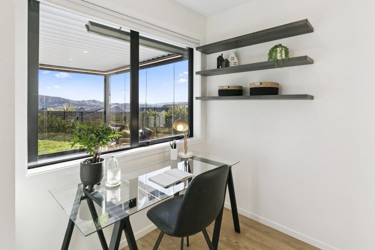 Photo of property in 81 Cedarwood Street, Woodridge, Wellington, 6037