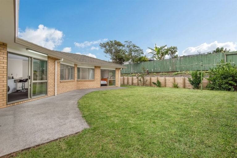 Photo of property in 46 Robert Ross Place, Clendon Park, Auckland, 2103