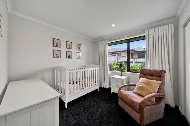 Photo of property in 3 Roy Johns Way, Bell Block, New Plymouth, 4312