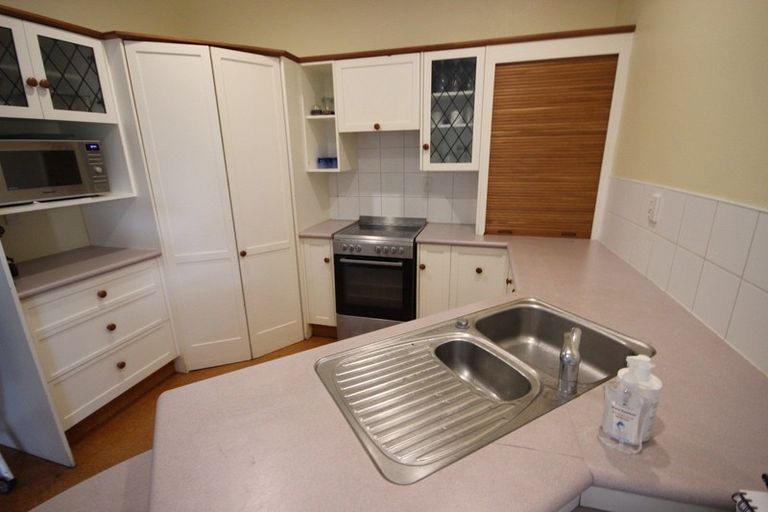Photo of property in 253 College Street, West End, Palmerston North, 4412
