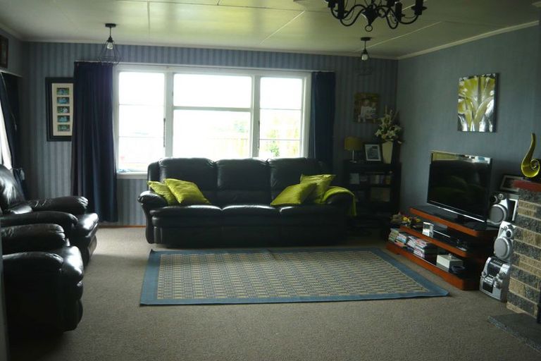 Photo of property in 42 Parsonage Road, Waimate, 7924